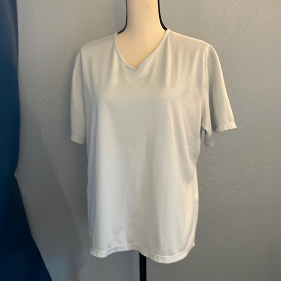 Nike Women’s Light Blue Tee - Picture 1 of 4